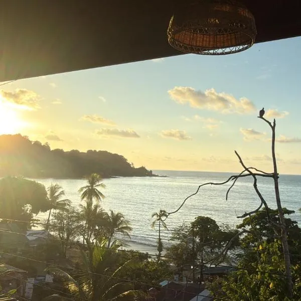 Casita happy feet and tours corcovado, hotel v destinaci Drake