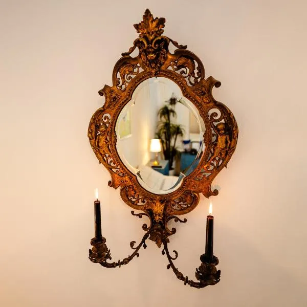 콘스탄차에 위치한 호텔 Central Art Apartment with Treasure Hunt, Free Parking & Self Check-In