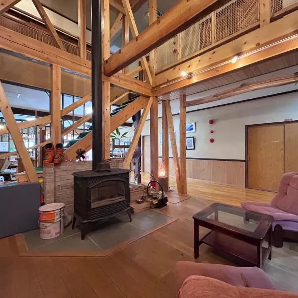 Lodge Yamajiu, hotelli kohteessa Hakuba