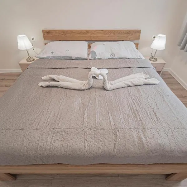 Apartmán s 2 spálňami pri lesoparku, hotel i Prievidza