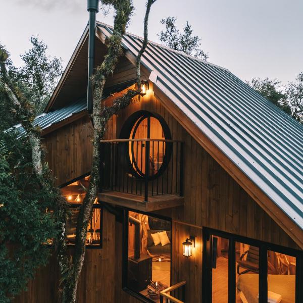 Cabana Casa na Árvore Ninho dos Pássaros