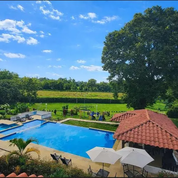 Hotel Campestre Jardín Cafetero - Quindio、アルメニアのホテル