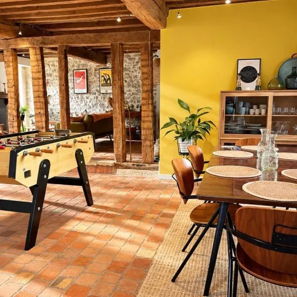 La maison du Boulanger โรงแรมในPontaubert