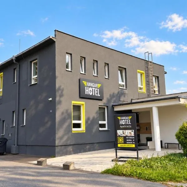 Hotel Hangar: Mošnov şehrinde bir otel