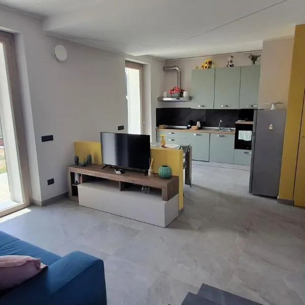 Palazzo Mazza - Vista mare, parcheggio gratuito e giardino, hotelli kohteessa Imperia