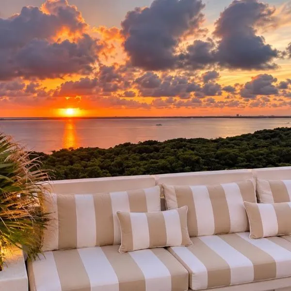 Solymar Beach Condominium: Cancún şehrinde bir otel