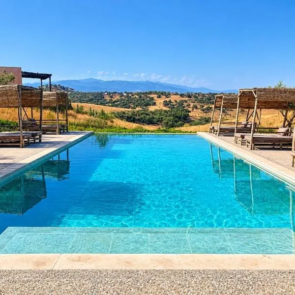 TOUGYA Ecolodge Near Agafay Desert , Pool & Atlas View, hotell sihtkohas Marrakech