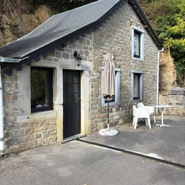 Maison Aline, hotell i Hotton