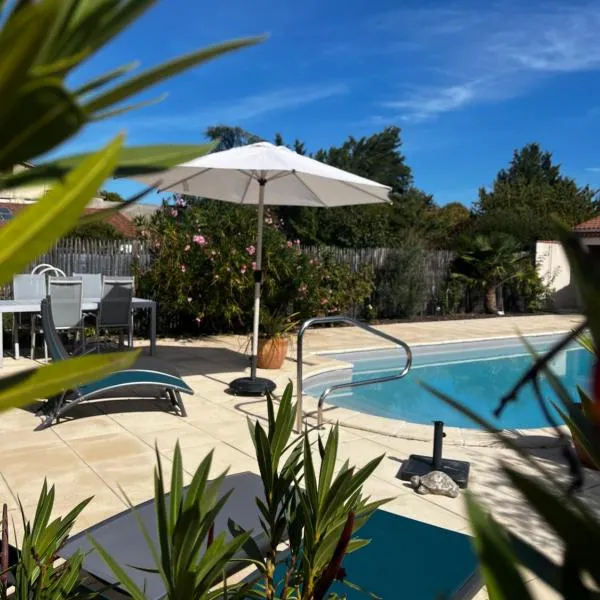 Les voyages de Louison, Hotel in Lavardac