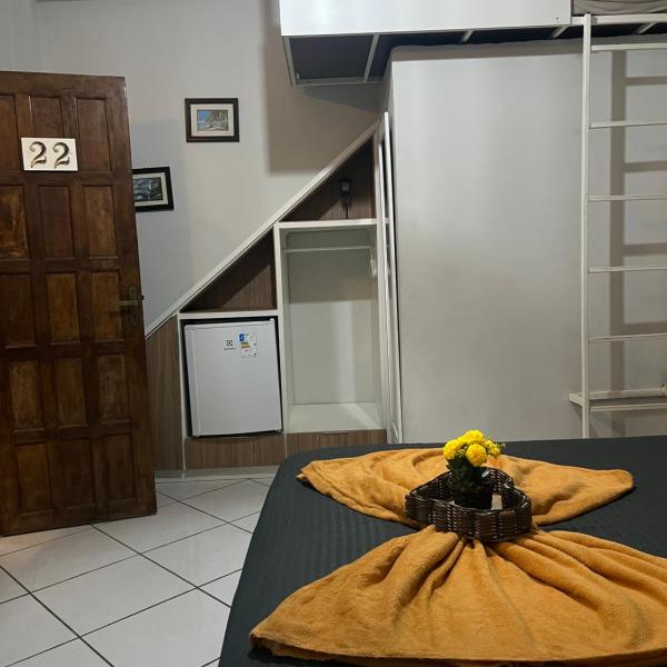 Suíte 103 com frigobar, TV e banheiro privativo - Foto 3