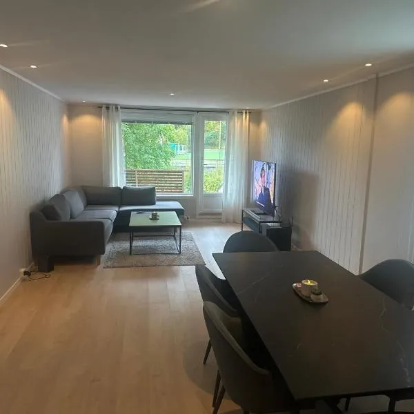 Viesnīca Bolig leies ut med 3 soverom pilsētā Namsūsa