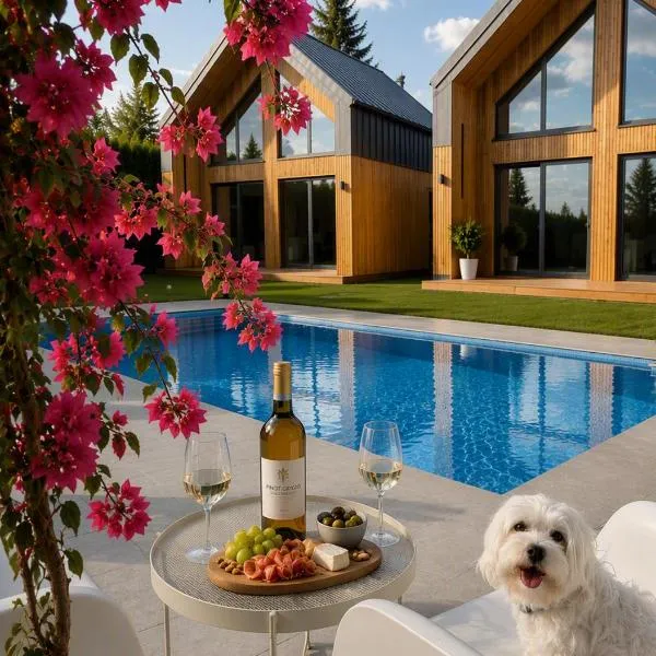 Puerto Tenczynek Premium Cabins & Pool, hôtel à Tenczynek