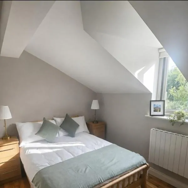 The Greenmount, hotelli kohteessa Westport