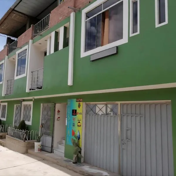 hostal kactus, готель у місті Caraz