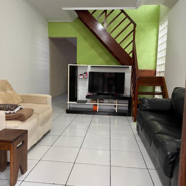 Casa espaçosa com 4 quartos - Foto 5