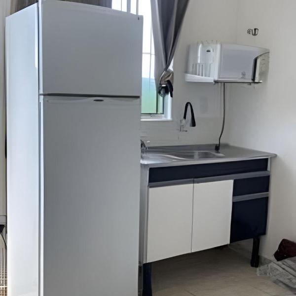 Kitnet p/4 · garagem · self check-in, 10min Centro - Foto 4
