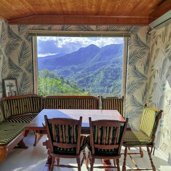 Guest House AKU'TSA, hotell sihtkohas K'eda