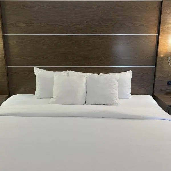 Comfort Inn & Suites Near Lake Guntersville, hotel i Scottsboro