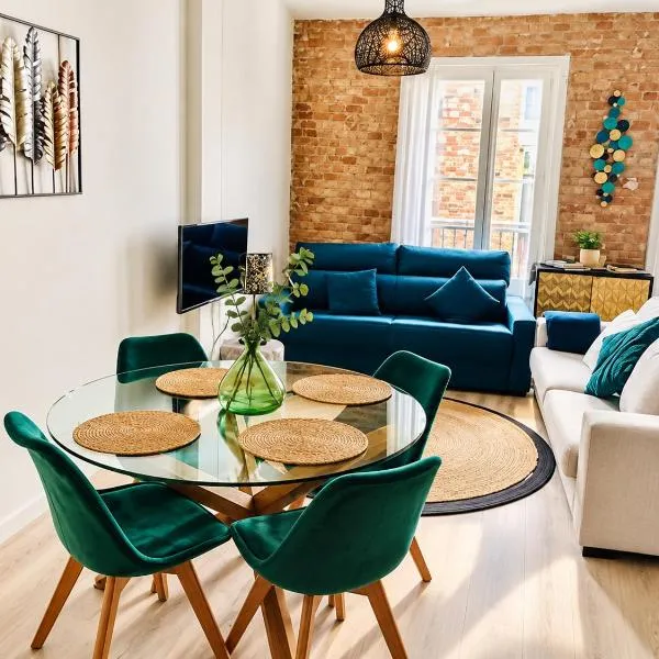 CENTRO HISTORICO - Best Location, Bright, Spacious & Quiet, Hotel in Tarragona