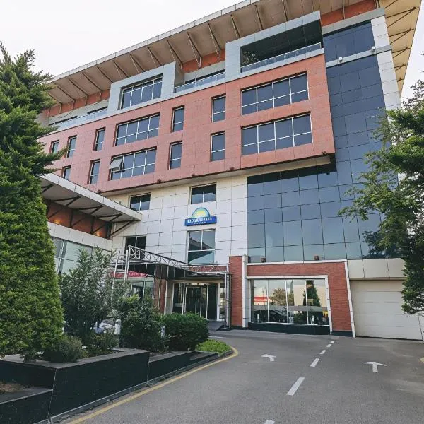 Days Hotel Baku, Hotel in Baku