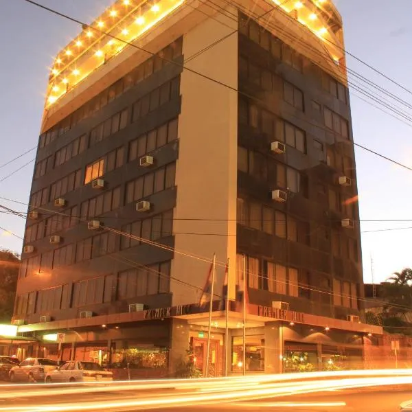 Premier Hill Suites Hotel、アスンシオンのホテル