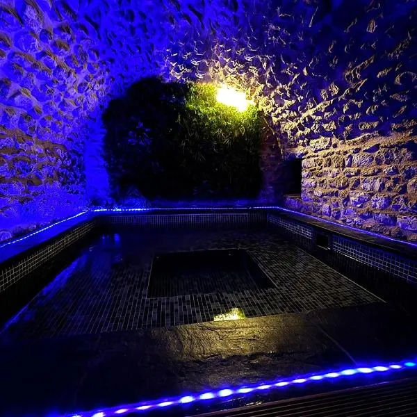 Loft Spa Prestige, Hotel in Villampuy