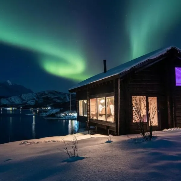 Sommarbukt Tind - Luxury Fjord Lodge near Tromsø, hotel en Tromsø