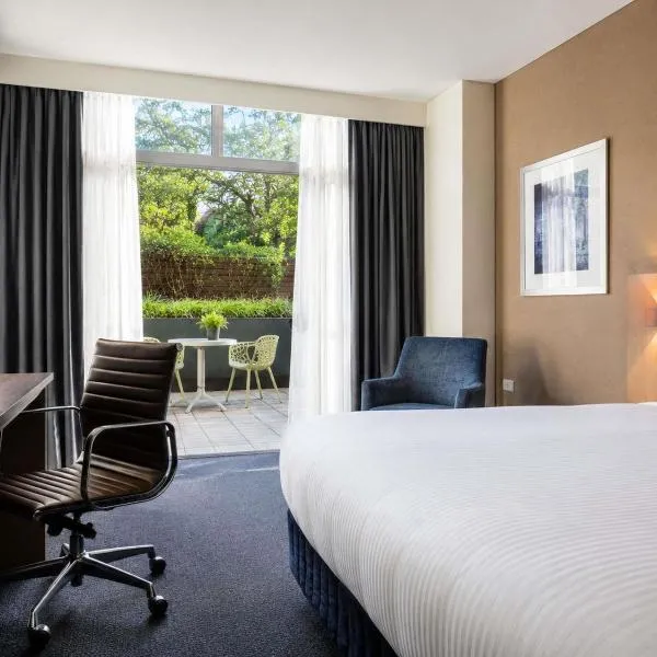 Mercure Sydney St Leonards, khách sạn ở Sydney