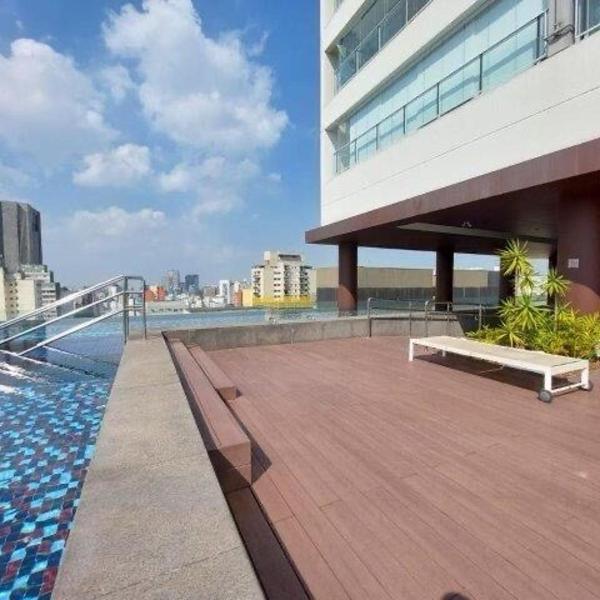Apartamento para 4 pessoas com garagem e maior piscina de borda infinita de São Paulo - Foto 4
