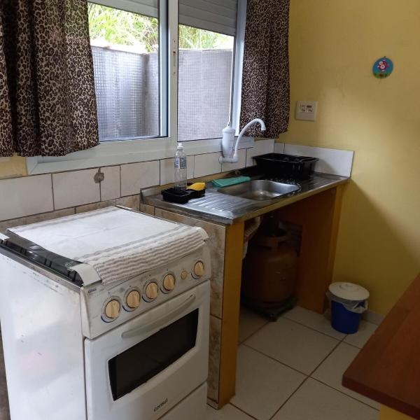 Studio com AC na Praia do Curral Ilhabela 5 minutos a pé da praia - Foto 4