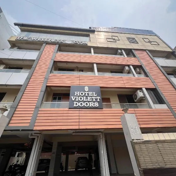 Hotel Violett Doors: Patna şehrinde bir otel