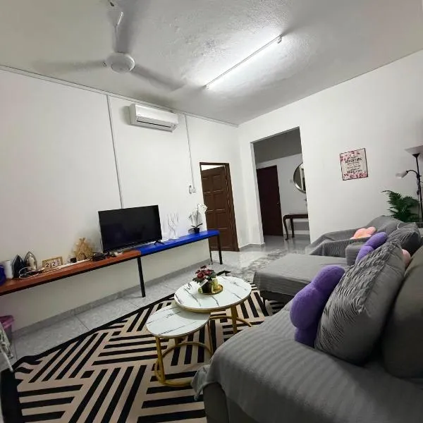 Lakefront Homestay, hotelli kohteessa Taiping