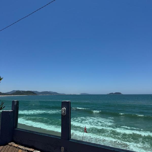 Casa na praia da Armação