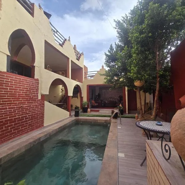 Kasbah du Peintre โรงแรมในเอท เบน ฮัดโด