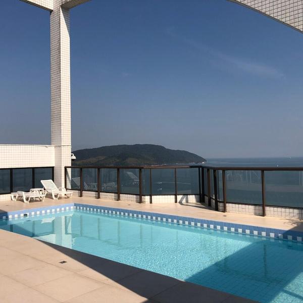 Oceanfront apartment with AC, pool, and balcony! - Foto 4