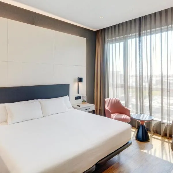 발렌시아에 위치한 호텔 세르코텔 소로야 팰리스(Sercotel Sorolla Palace)