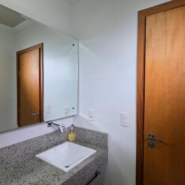 Casa 15 Pax, 3Q Ar, 3 banheiros, Shopping Mandacaru - Foto 3