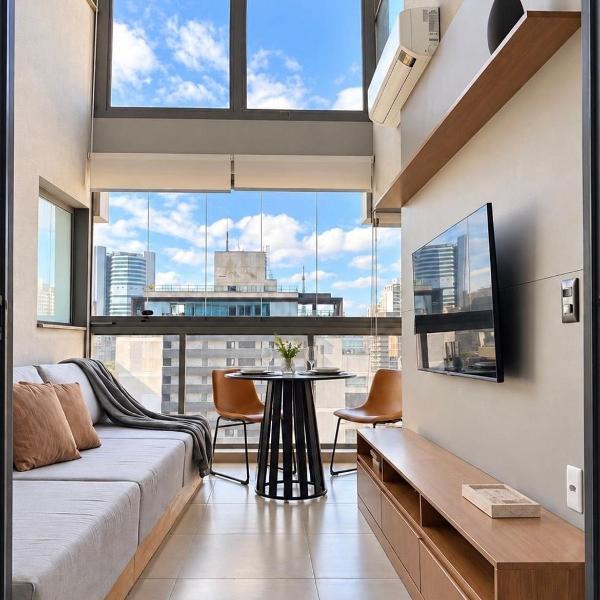Skyline Oscar FreireI Double Height Duplex