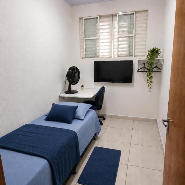 Quarto Individual 06, com TV e Ventilador