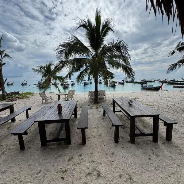 Adang Sea Divers & Eco Lodge, khách sạn ở Koh Lipe
