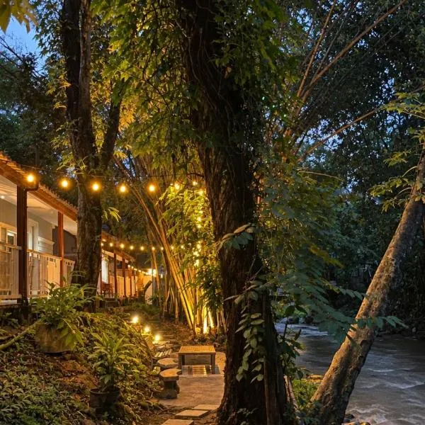 Rinrada Resort, hotel i Ban Mae Mae