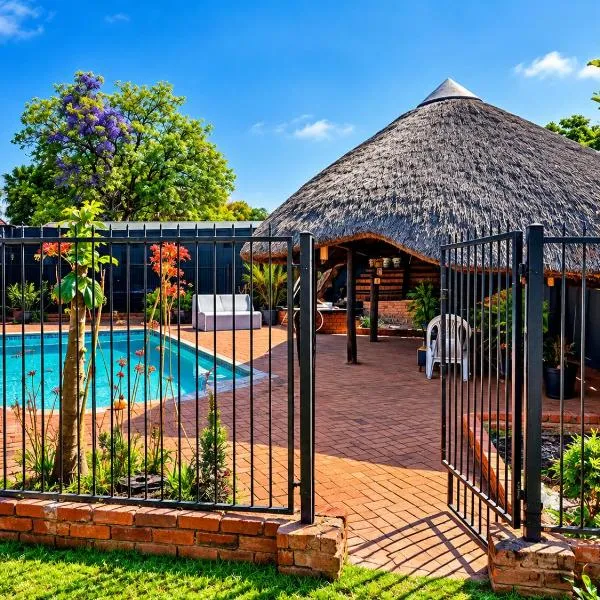 Modern Getaway Near City, The Perfect Stay Awaits, hotel di Pretoria