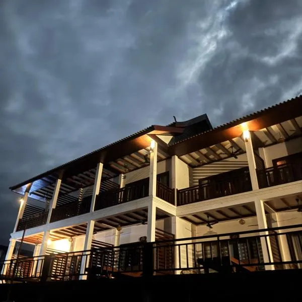 Paradise resort, Dondet River View، فندق في دون ديت