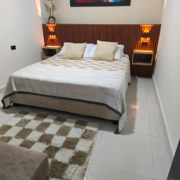 TERRACOTA Apartasuites Circasia, hotel i Circasia