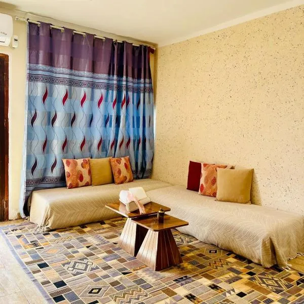 Dar Mariem Douz, hotel v mestu Douz