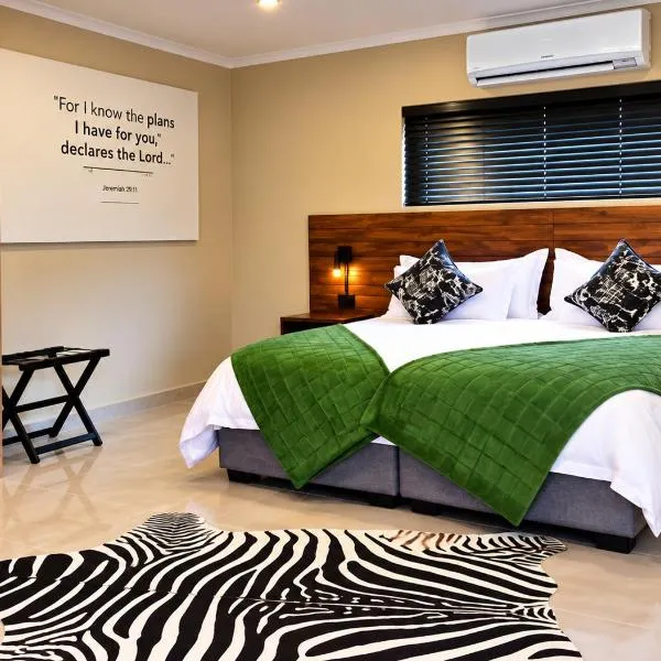 Shiloah Self - Catering & Guesthouse – hotel w Oranjemund