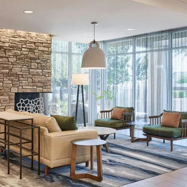 Fairfield Inn & Suites by Marriott Phoenix Tempe/Airport, hotel din Tempe