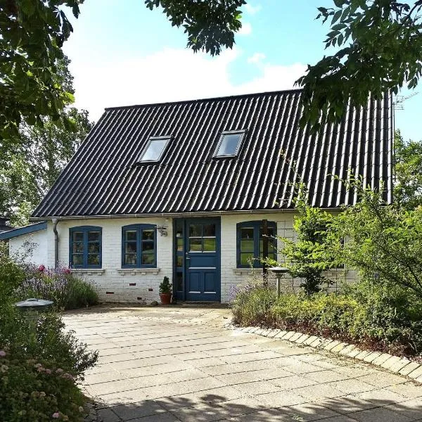 6 person holiday home in Humble-By Traum, hotel i Humble