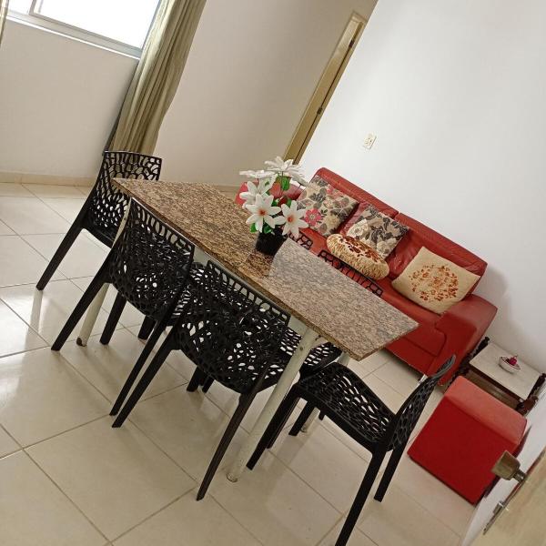 Apartamento 2 quartos a 50m do mar esquina ao bar do galo - Foto 4