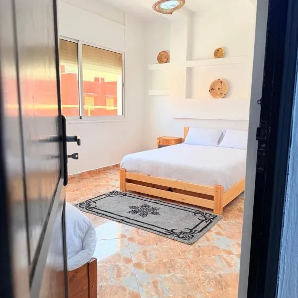 Ocean Nomad Surf Camp Imsouane, hotel sa Imsouane
